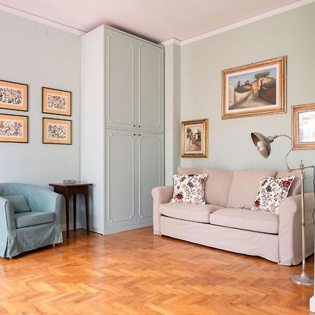 Terrace At 10 Mins From The Duomo - Homeunity Florenz Exterior foto