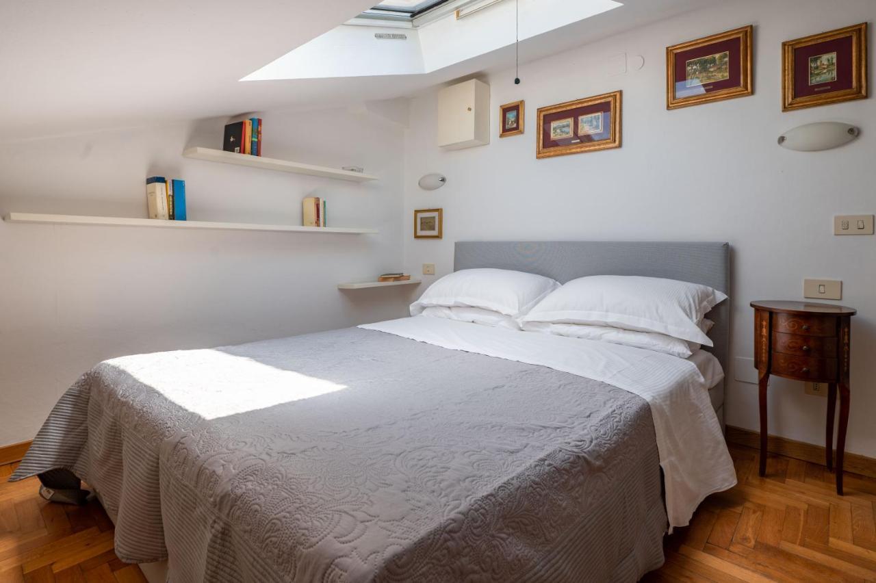 Terrace At 10 Mins From The Duomo - Homeunity Florenz Exterior foto